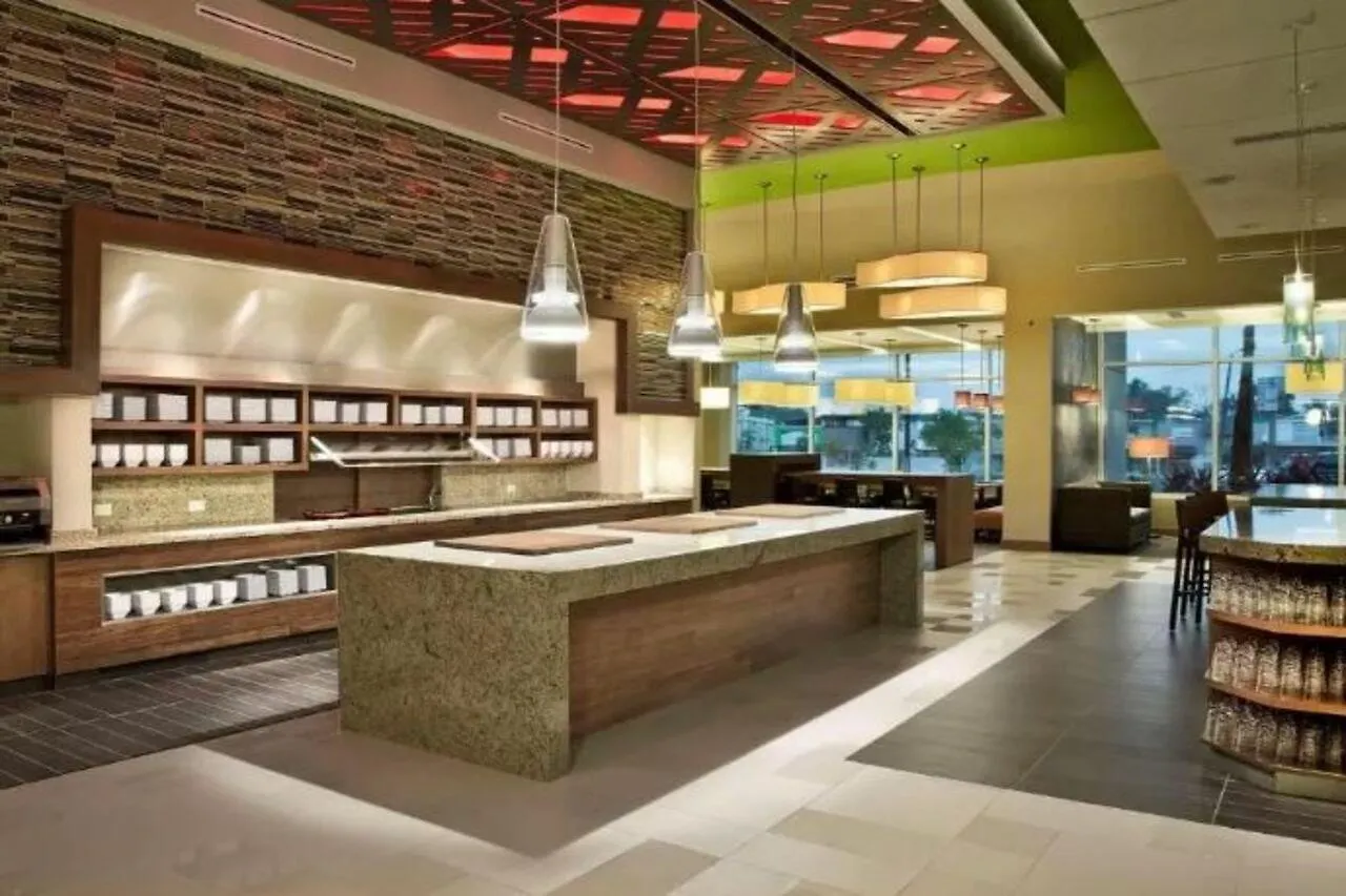 Hyatt Place Bayamon Hotel
