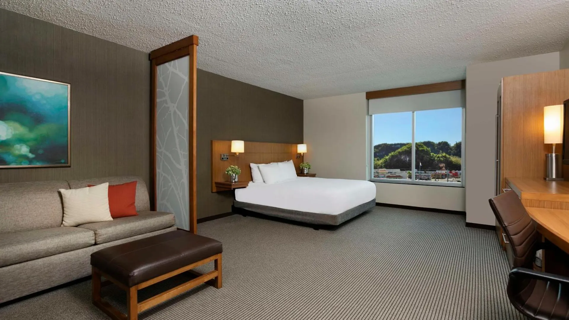Hyatt Place Bayamon Hotel