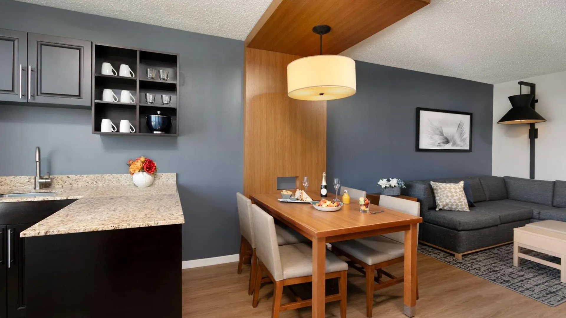 Hyatt Place Bayamon